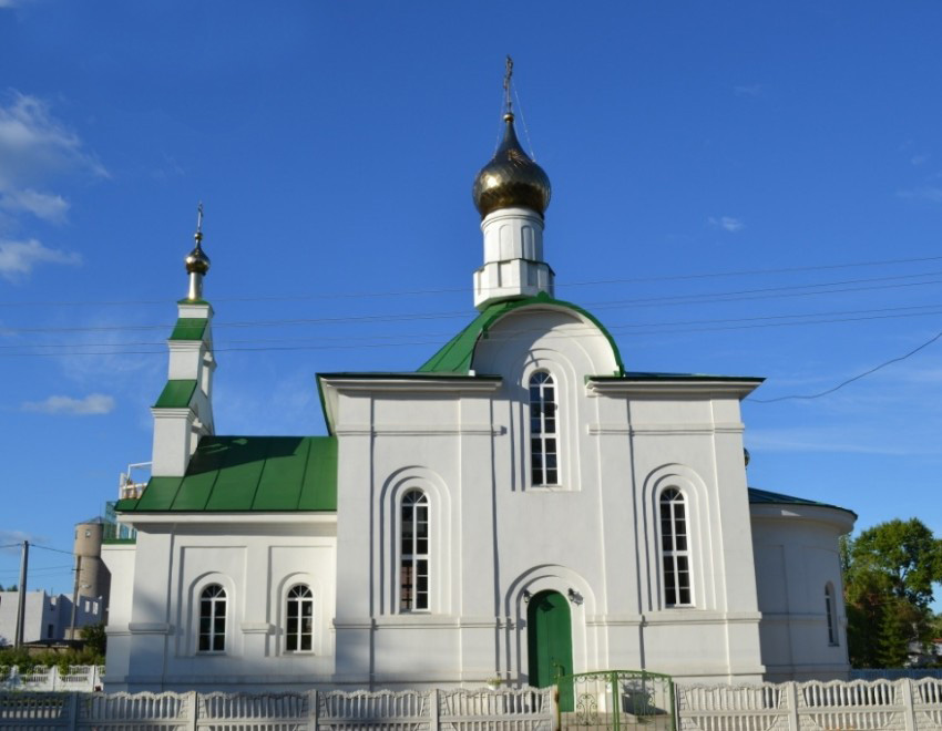 Православные листовки в храме Святого Николая Чудотворца, города Западная Двина